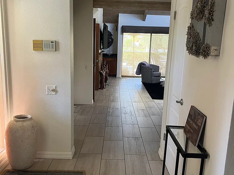 302 Forest Hills Dr #302 — Photo 14