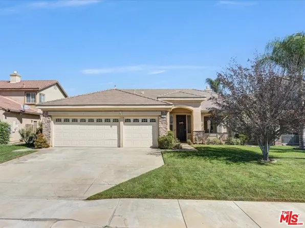 25832 Boulder Rock Pl, Menifee, CA 92585