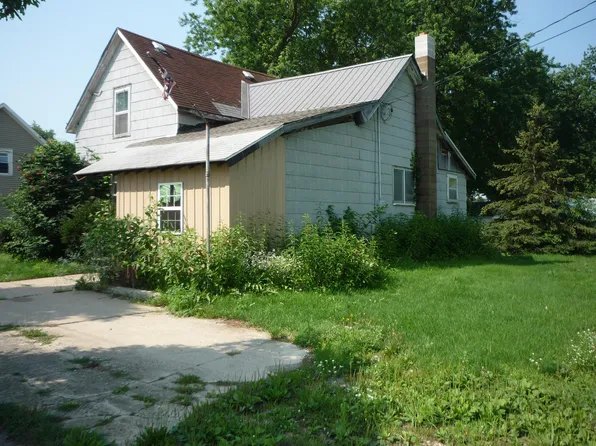 509 N Walker St, Bronson, MI 49028