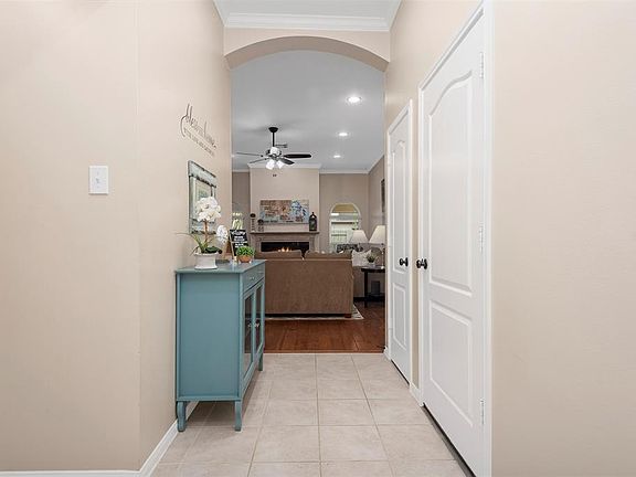 4th image of 11907 Canyon Rock Ln