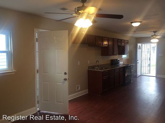 5th image of 1820B Agriculture St