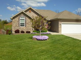 1214 Nottingham Dr, Warrensburg, MO 64093