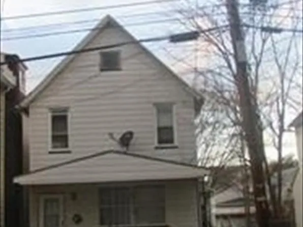 40 Lee Park Ave, Hanover Township, PA 18706