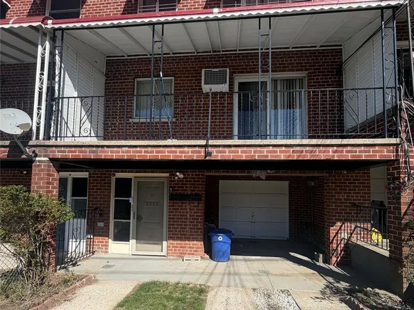 2954 Laconia Avenue, Bronx, NY 10469