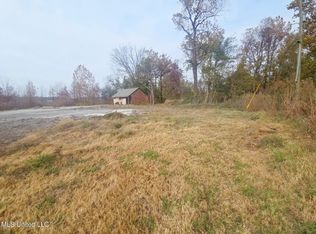664 County Line Rd W, Greenville, MS 38703