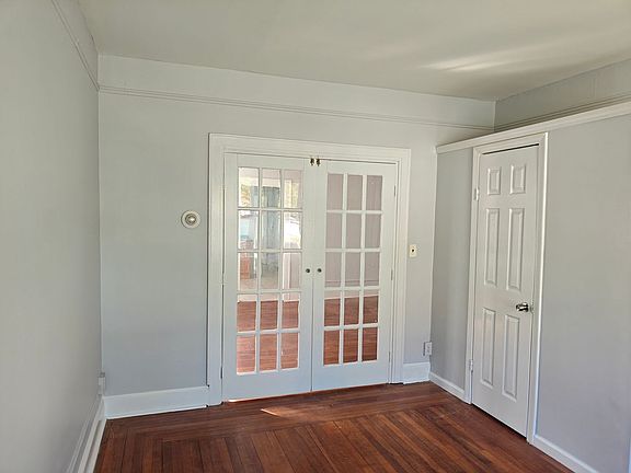 4th image of 98-100 Anthony St #1L