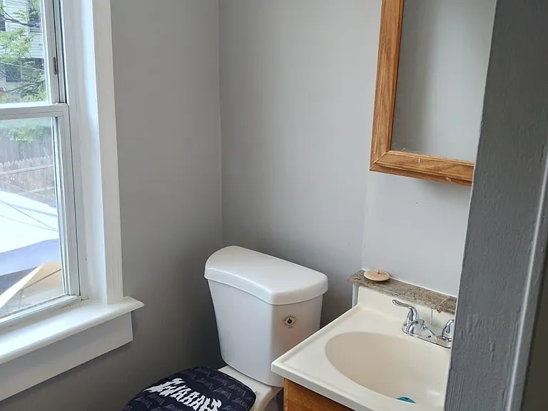1160 Washington Blvd — Photo 9