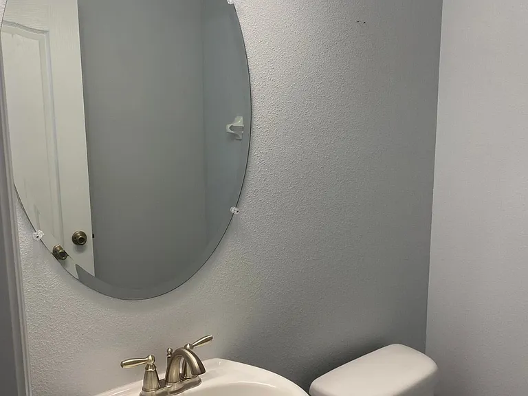 684 Carlsbad Dr — Photo 14