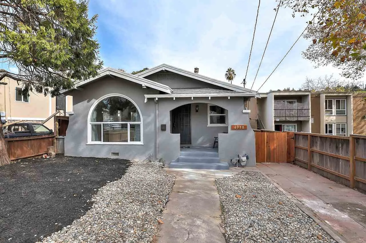 6930 Lacey Ave photo 1