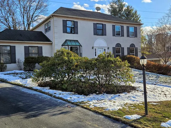 1816 Fairway Dr, Jamison, PA 18929