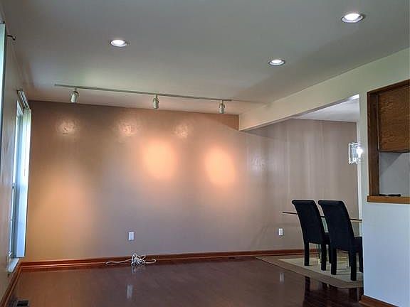 5th image of 6935 Harvard Ln #1014