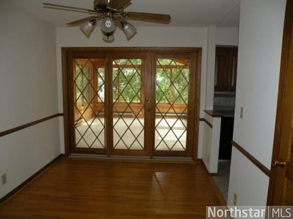 5th image of 7848 Noble Ave N