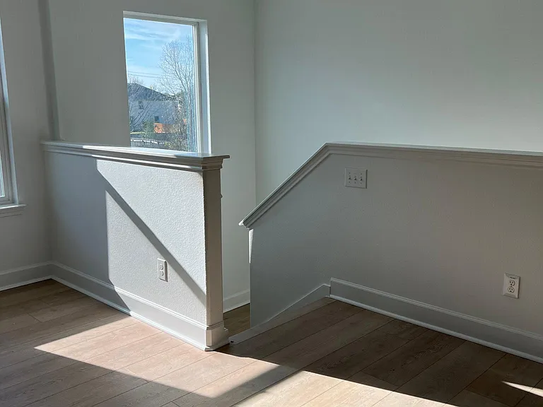 2238 Howry Dr — Photo 4