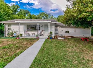 403 S 1st St, Ozark, MO 65721