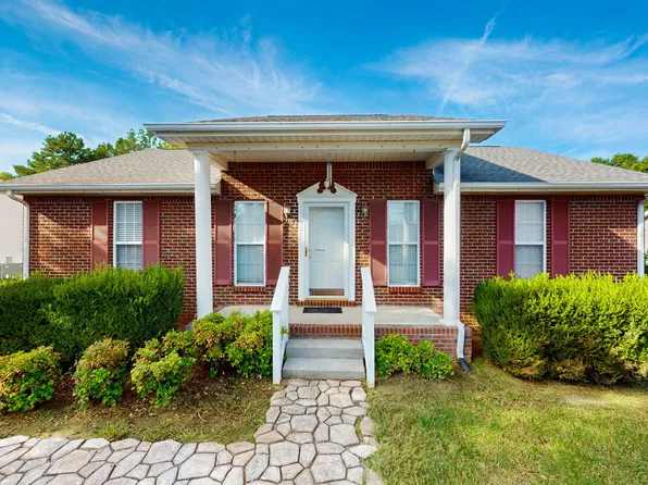 2615 Queen Anne Ct, Springfield, TN 37172