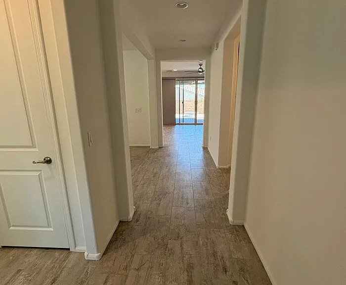 10237 E Iron Horse Trl — Photo 2