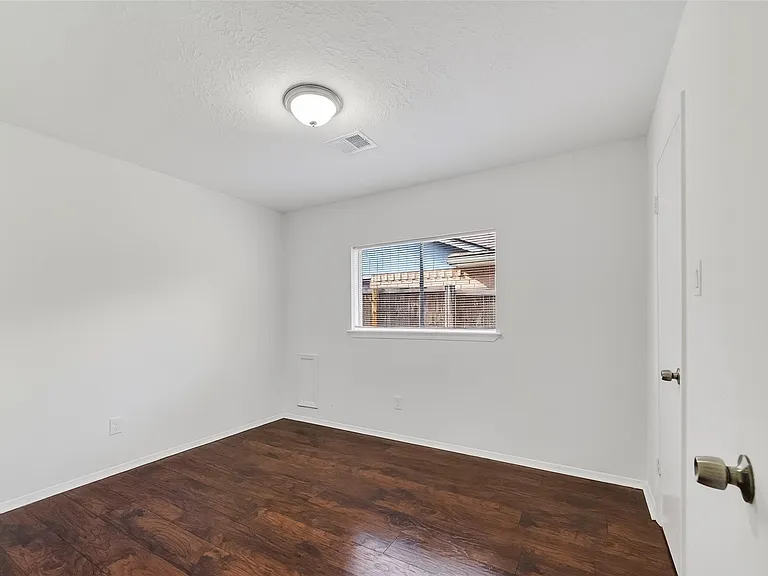 1122 Woodbridge Ave — Photo 28