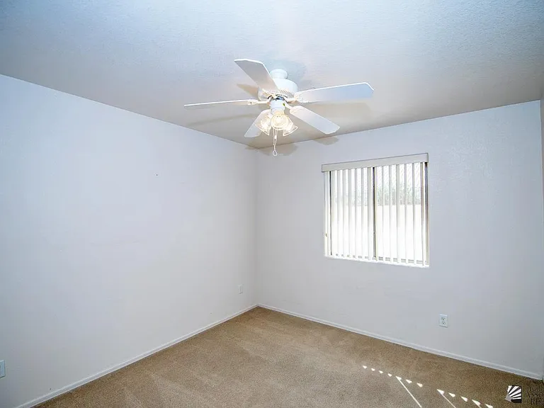 10313 E 38th Pl — Photo 9