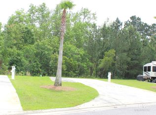 11869 Gateway Dr #91, Elberta, AL 36530