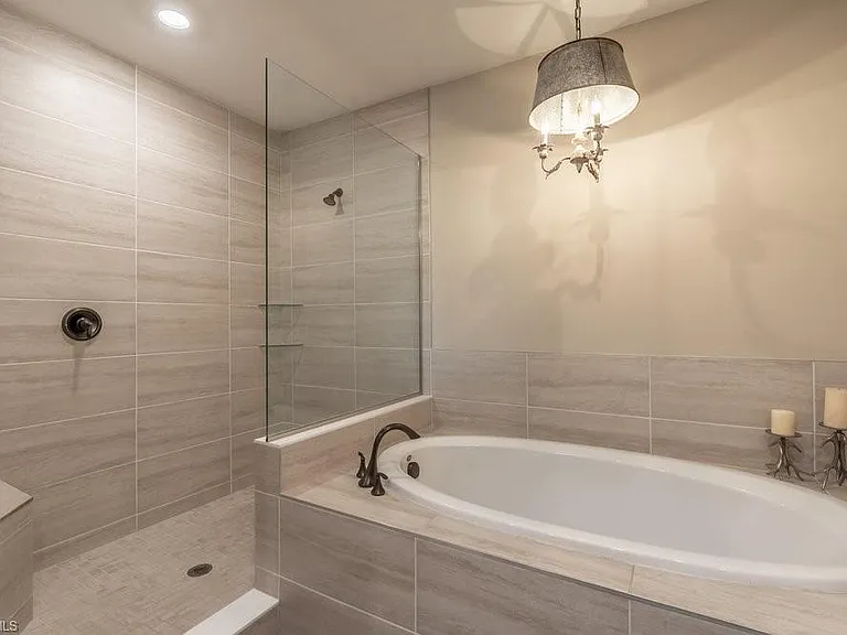 16375 Viansa Way #102 — Photo 24