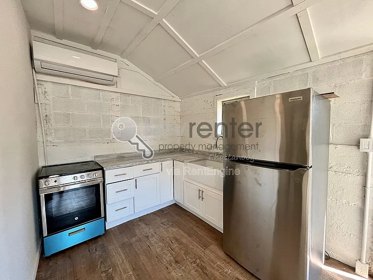 705 Barton Ave — Photo 14