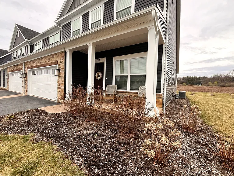159 Aeropointe Ln — Photo 3