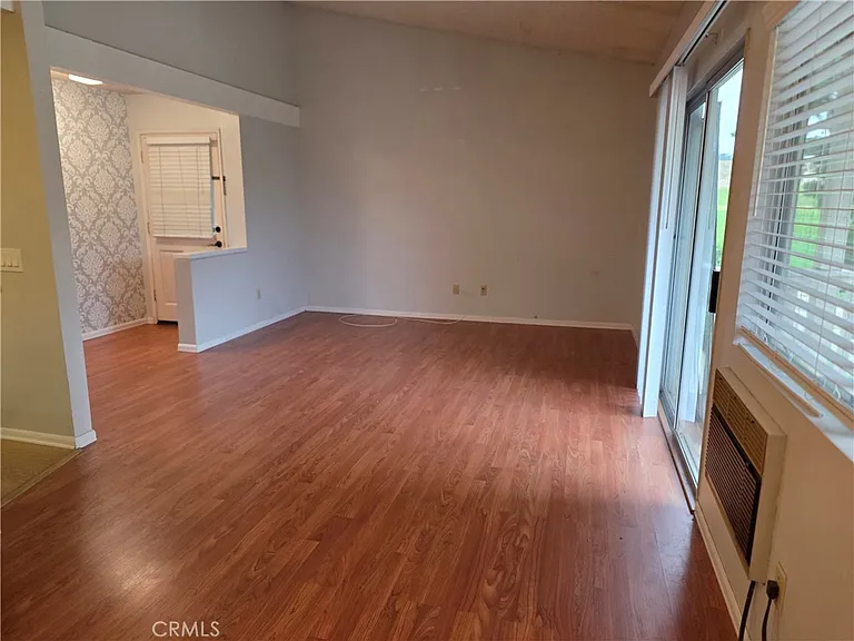26296 Los Viveros — Photo 5
