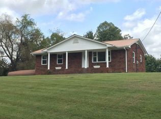 8074 Clemons Ridge Rd, Silver Point, TN 38582