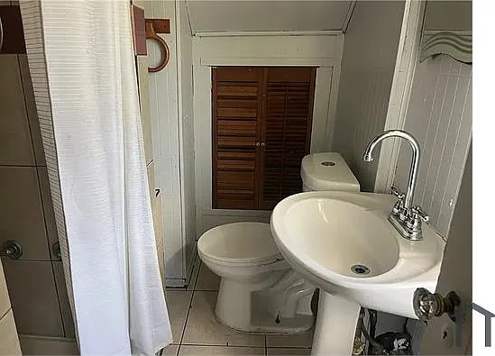 4 bed, $1,980 — Photo 4