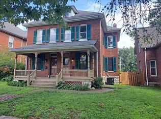 322 N 6th St, Saint Charles, MO 63301