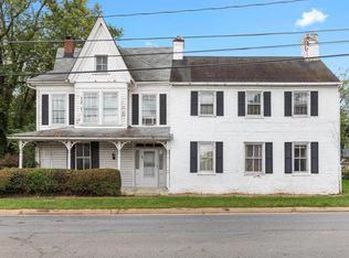 30 E Broad Way, Lovettsville, VA