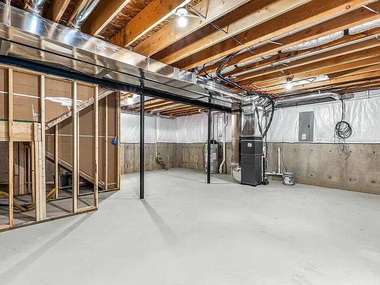 Cross Road Pines Apartments — Photo 10