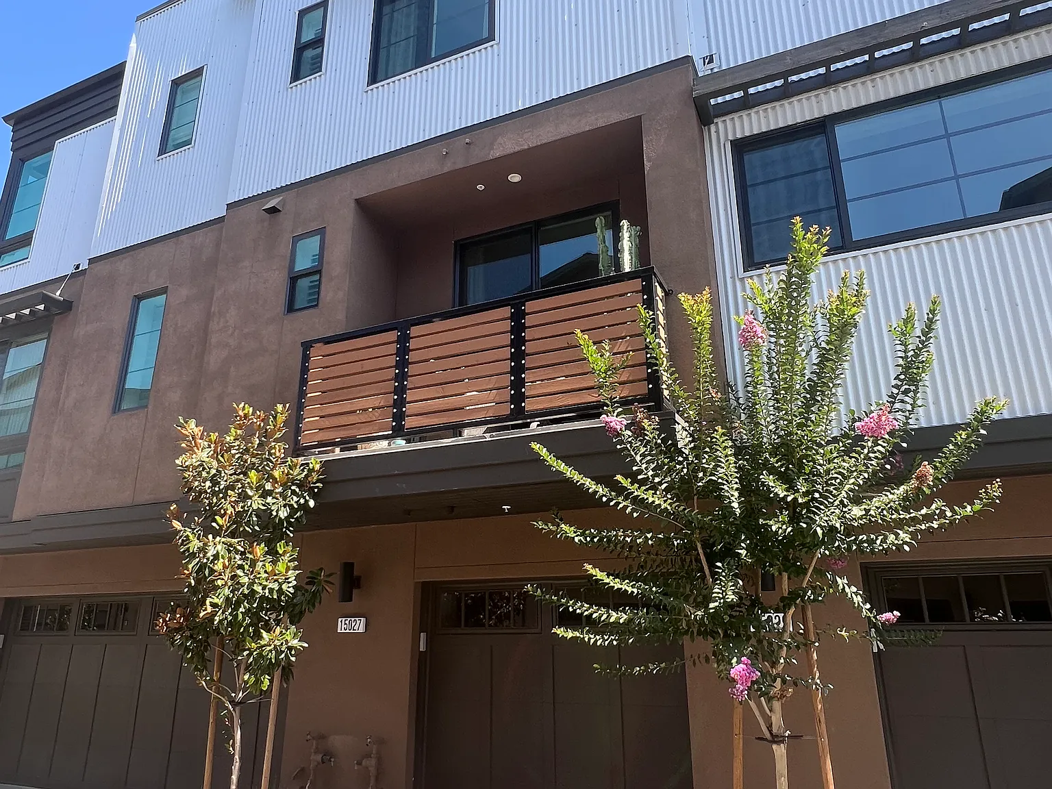 2 bed, 2.5 bath, 1508 sqft, $4,675 — Photo 3