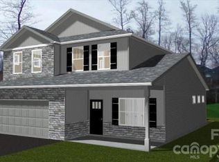 215 Spring Creek Dr, Mount Holly, NC 28120