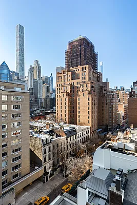 Sold by Compass | media 6