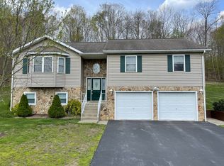 154 Britton Dr, Falls Creek, PA 15840