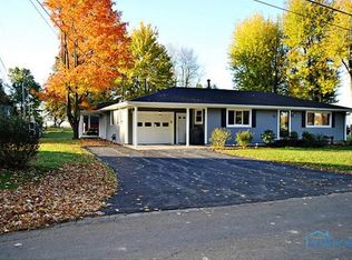 207 W Julia St, Forest, OH 45843