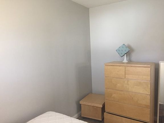 4th image of 5108 50th St #3