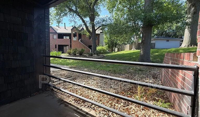 1821 Ridgehaven Ct #6 — Photo 14