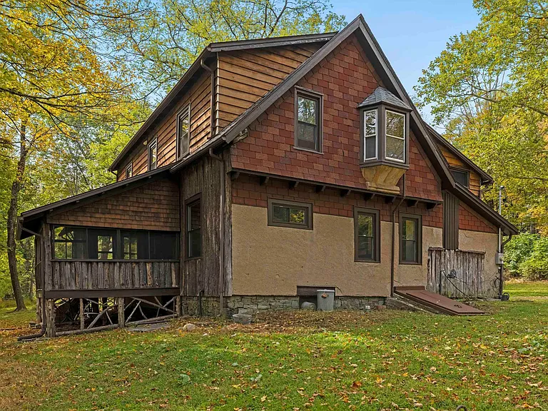5 Riverby Ln — Photo 40