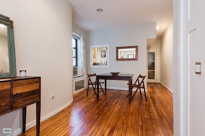 2nd image of 225 Baltic St #8