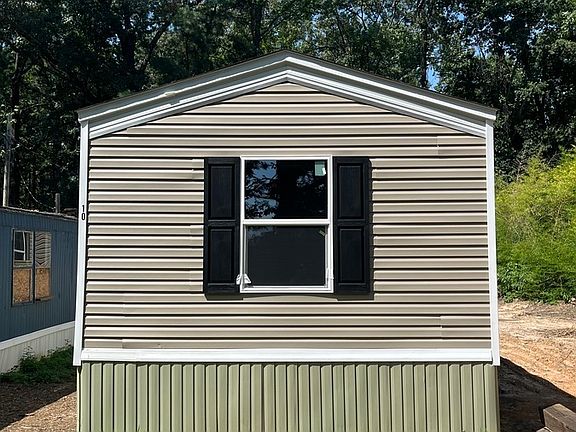 2nd image of 5010 Opal Ln #10