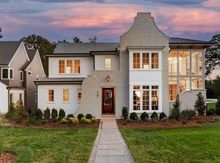 727 Lake Boone Trl, Raleigh, NC 27607