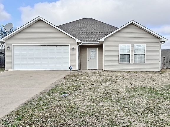 2nd image of 3886 Turfway Dr