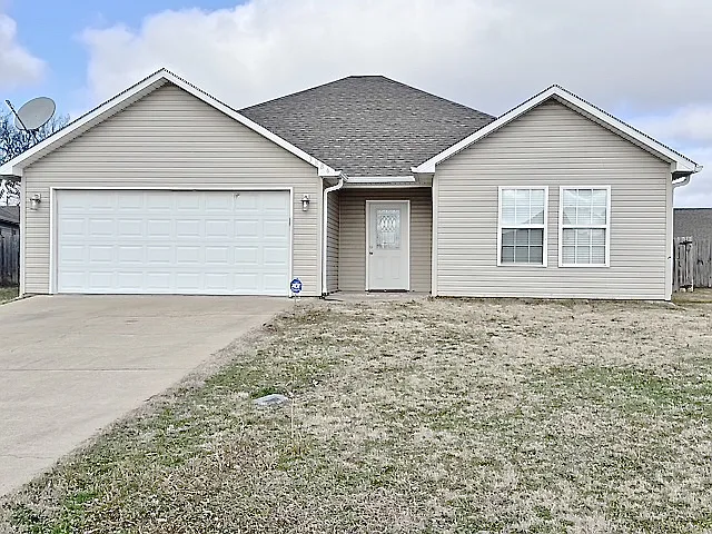 Building Photo - 3886 Turfway Dr