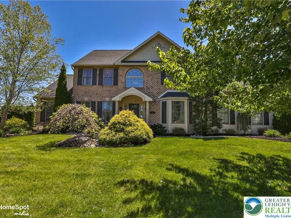 5837 Winterberry Pl, Allentown, PA 18104