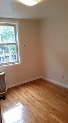 Rented by MCR Realty | media 6