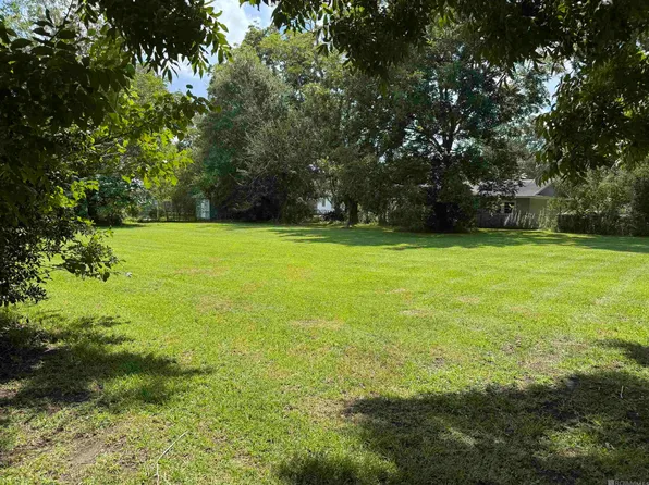 California Ave, Pt Allen, LA 70767