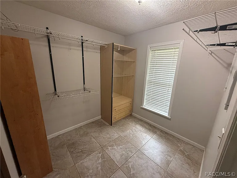 5560 S Garcia Ter — Photo 10
