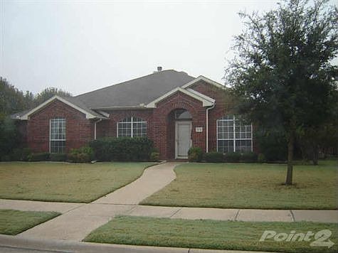 1st image of 2918 Pinecrest Ct